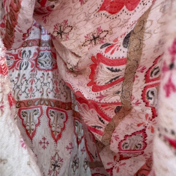 Rebellion Red and Cream Paisley Boho Asymmetrical Bell Sleeve Dress 100% Rayon - Picture 15 of 16